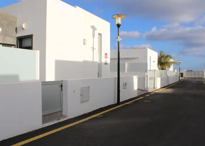 Marina Rubicon Deluxe *